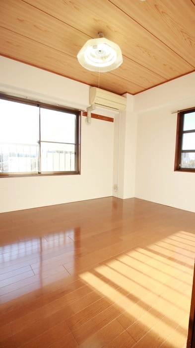 居室 ＷＩＮ有賀