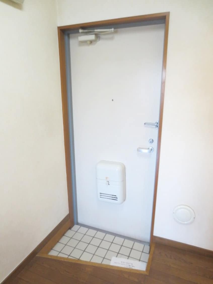 玄関 コーポ岡田