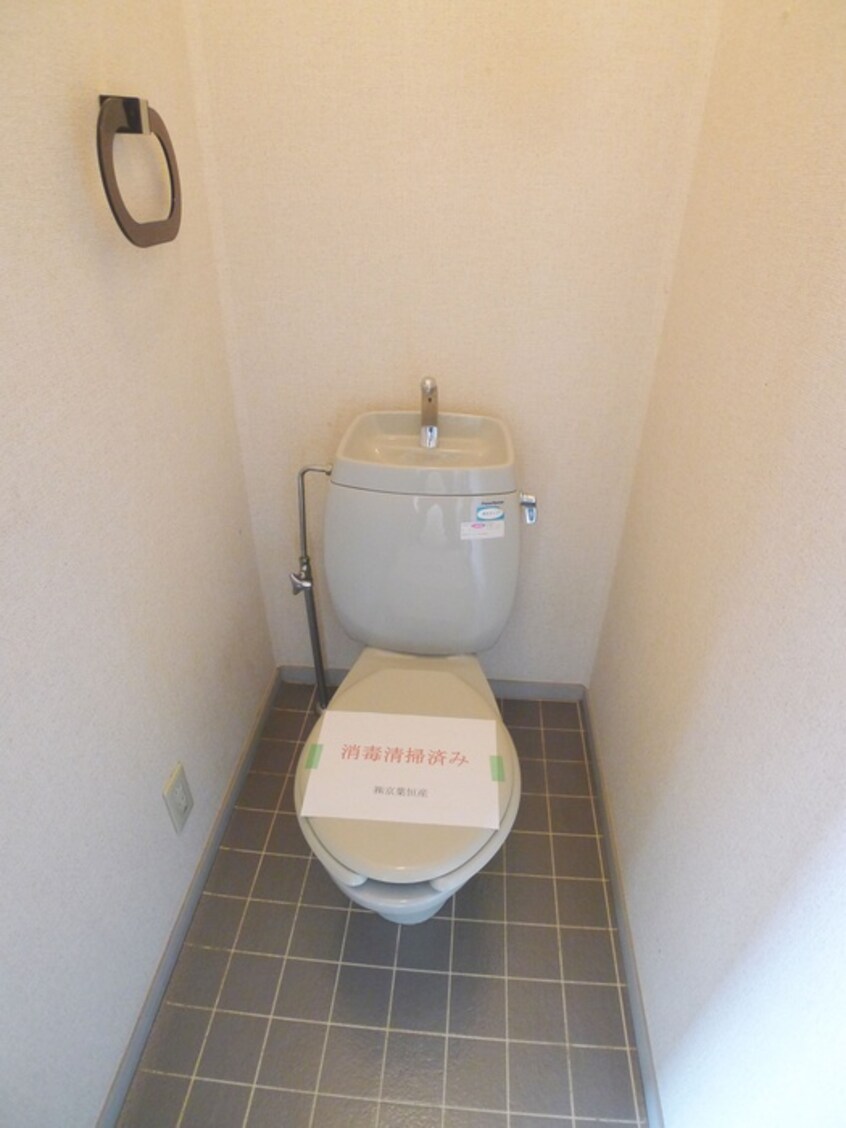 トイレ サンライフ梅郷Ｂ