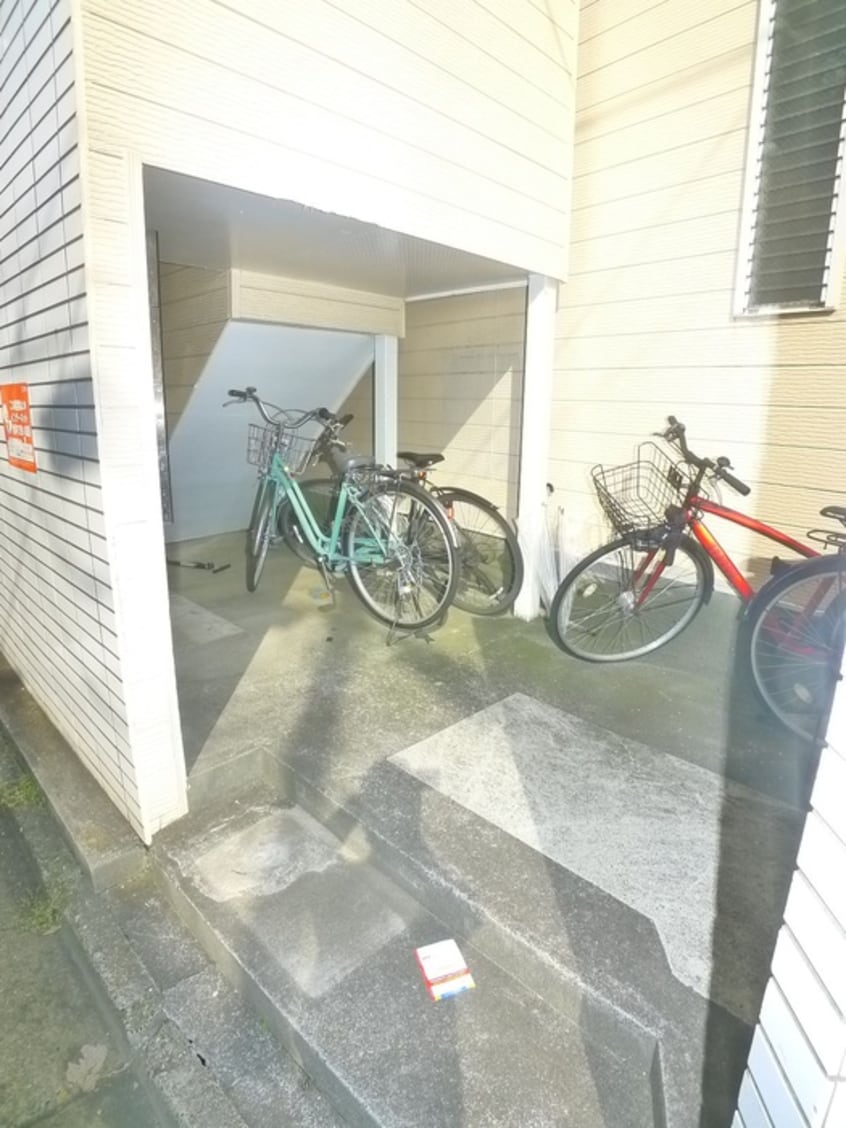 駐輪場 ジュネパレス津田沼第３