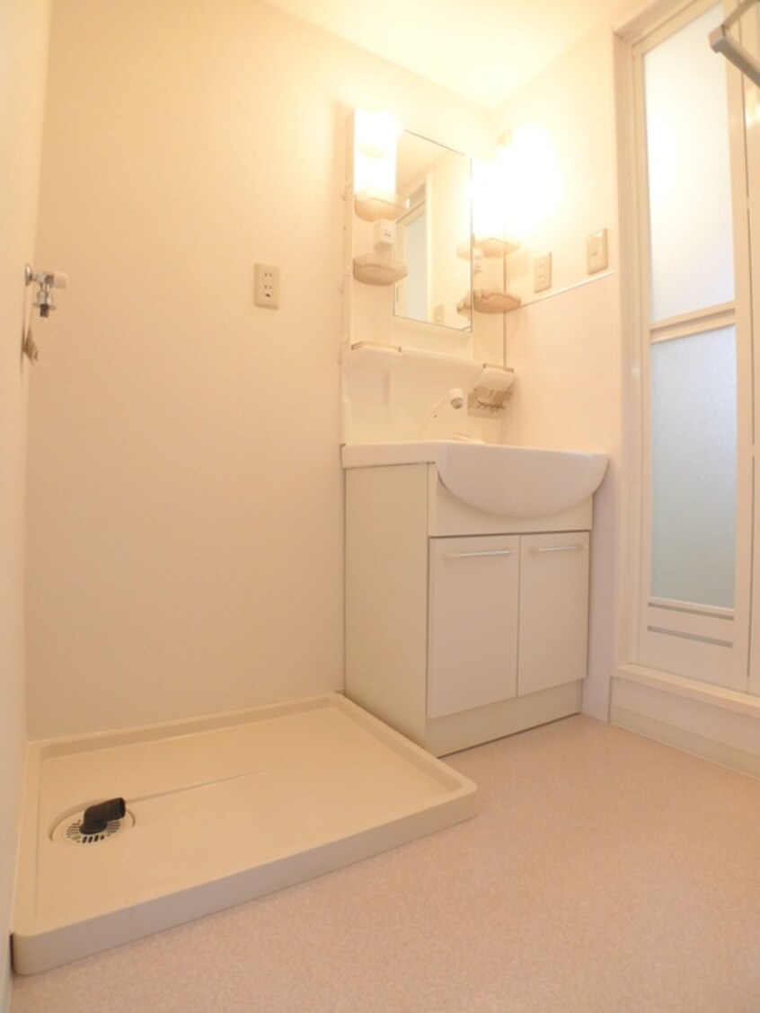 洗濯機置場 クレスト松原