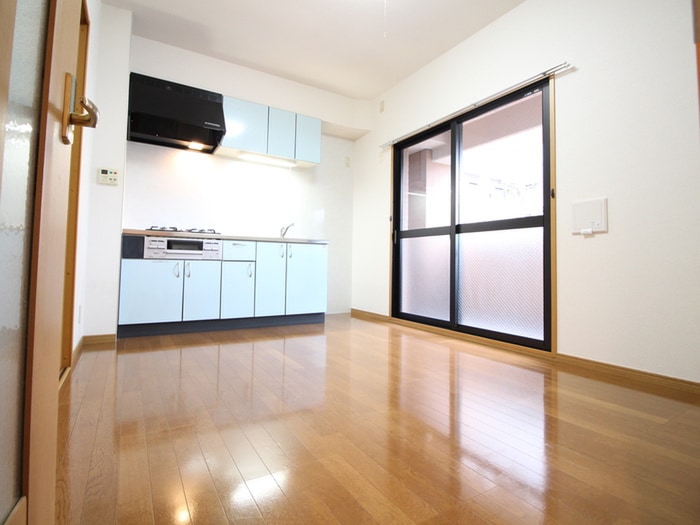 居室 ＣＯＳＷＯＲＴＨ　０４