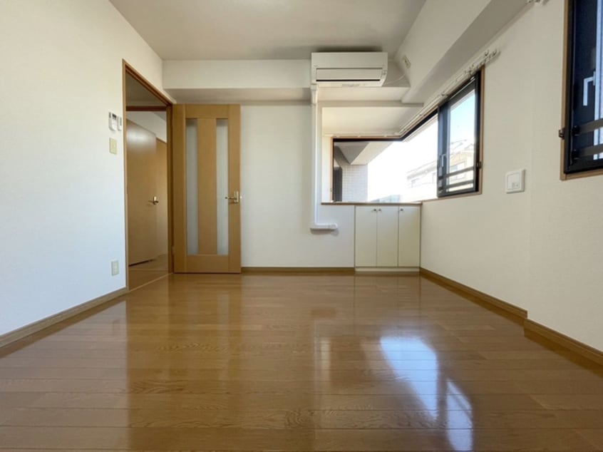 居室 ＣＯＳＷＯＲＴＨ　０４