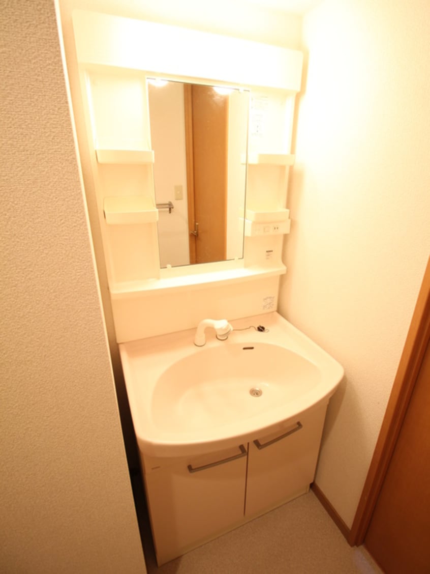 洗面 ＣＯＳＷＯＲＴＨ　０４