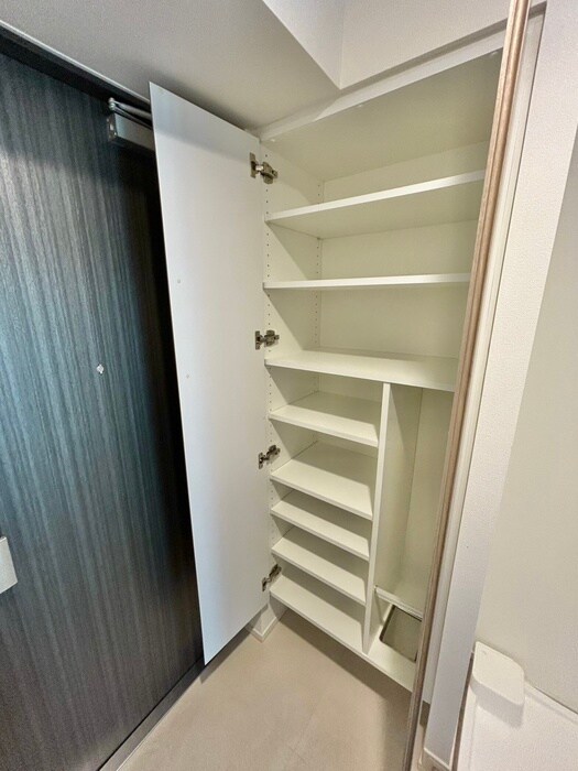 靴箱 コリンシアン東池袋