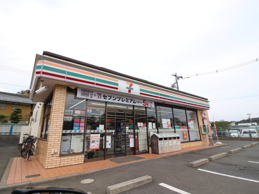 セブンイレブン(コンビニ)まで401m ガーデンヒルズ千葉