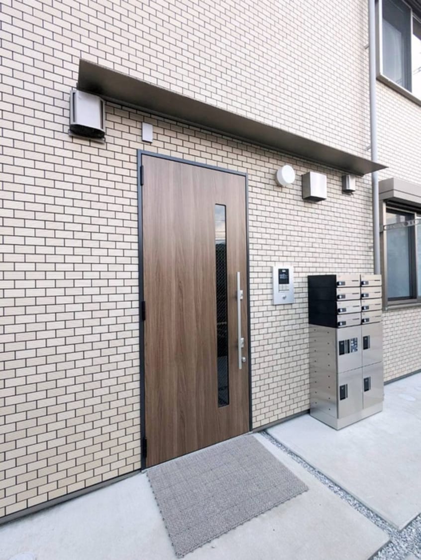 エントランス部分 アリビオ柳沢