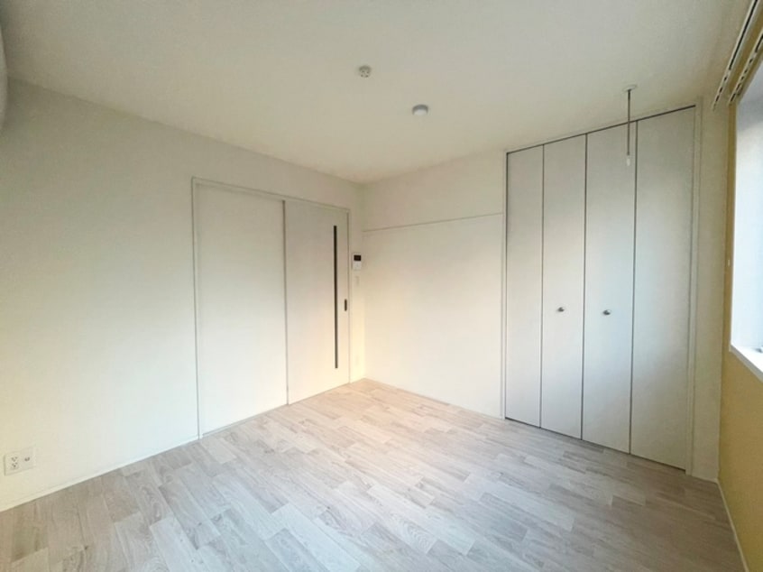 居室 アリビオ柳沢