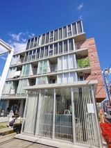 ア－バンフラット