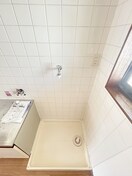 洗濯機置場 カーサ・ブランカ