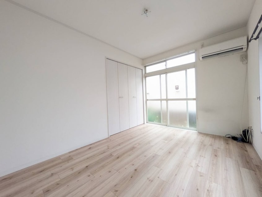 居室 こづみコ－ポラス