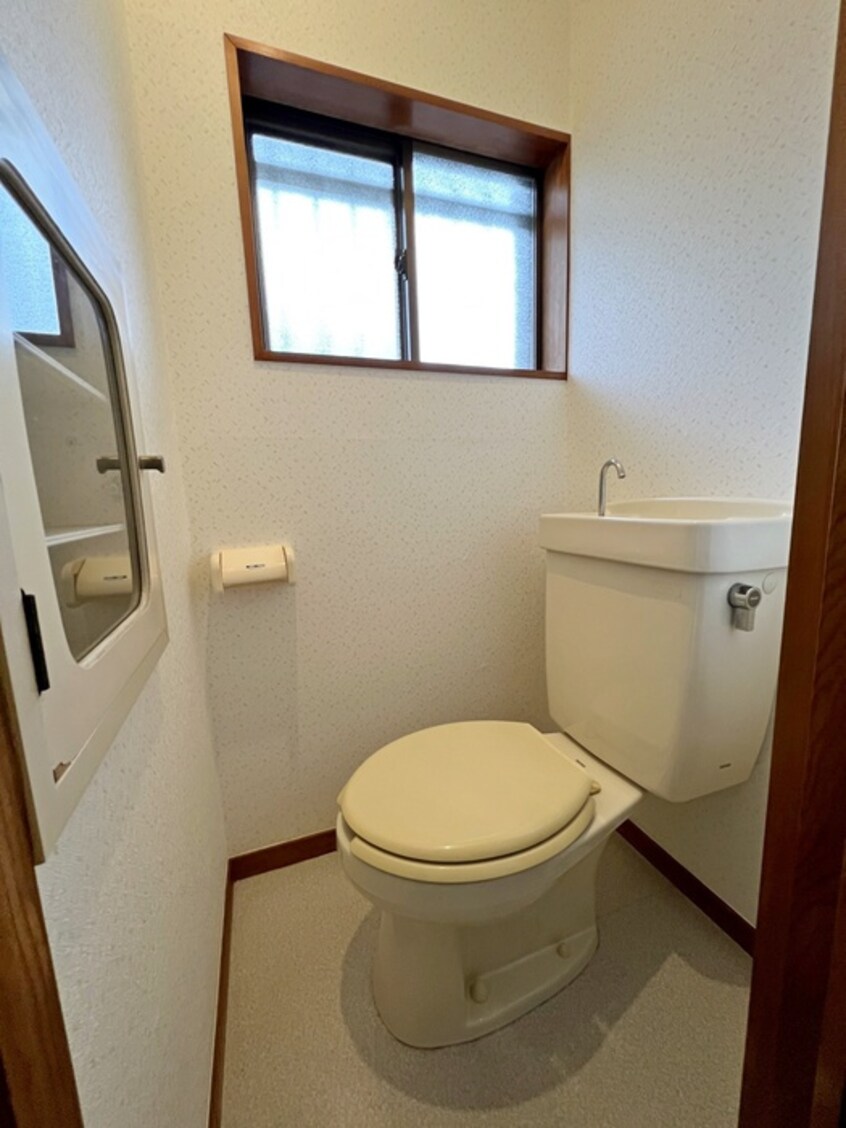 トイレ コ－ポキムラ