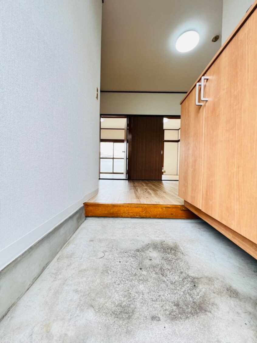 玄関 コーポ小松