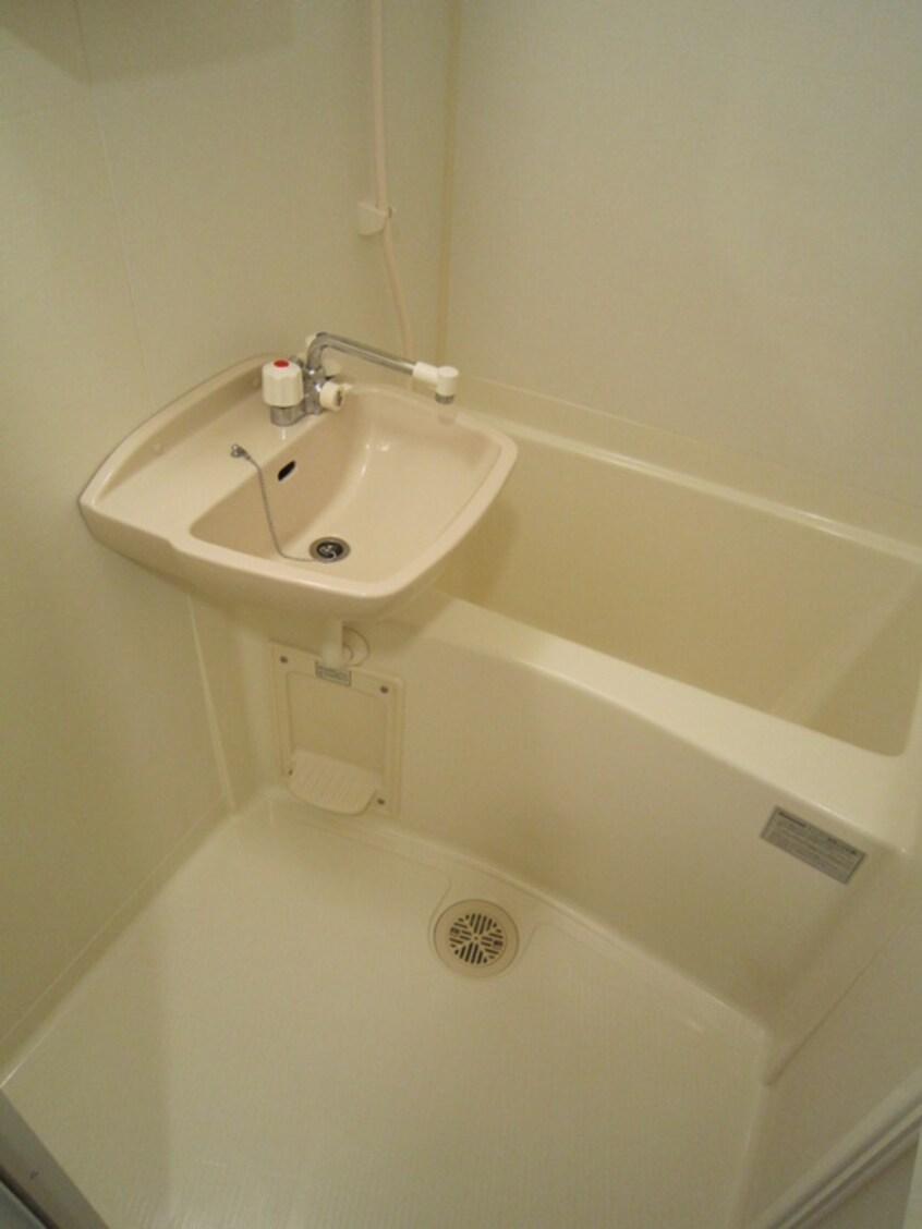 バス／シャワールーム等 レジディア門前仲町