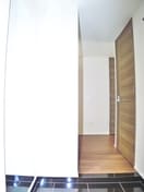 玄関 オーキッドレジデンス上野稲荷町