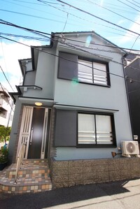 荒川５丁目貸家