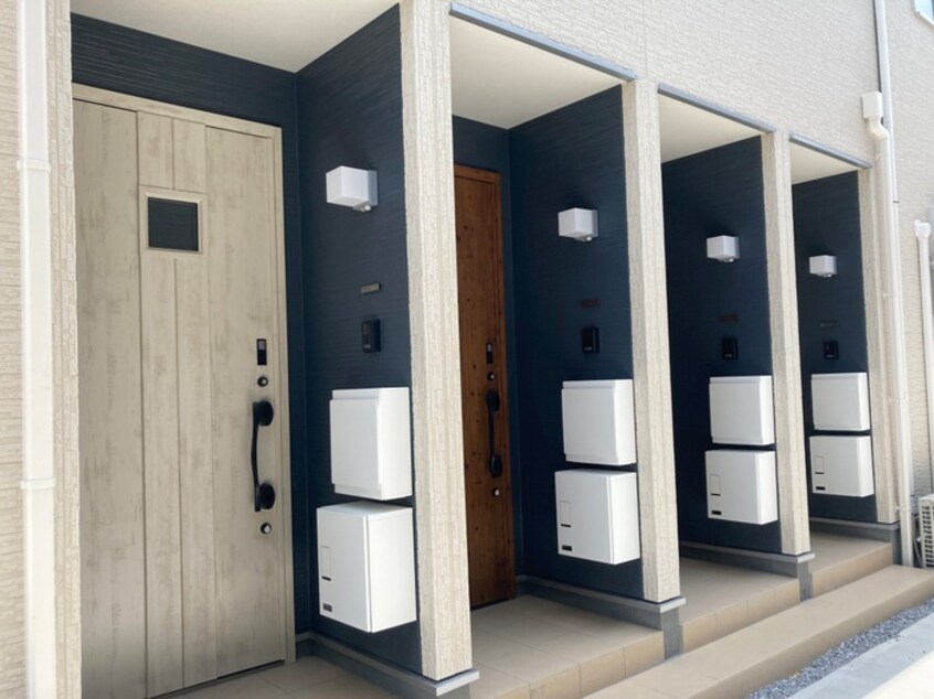 エントランス部分 リーブルファイン草加清門