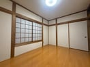 居室 石川町2丁目戸建