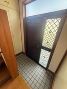 玄関 石川町2丁目戸建