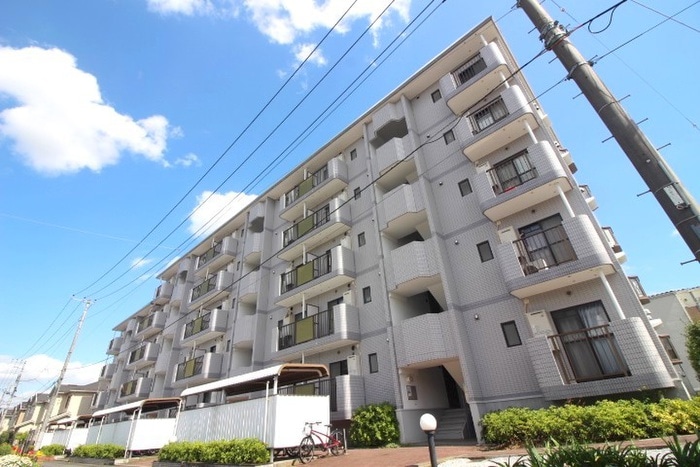 エントランス部分 ゴールドクレスト