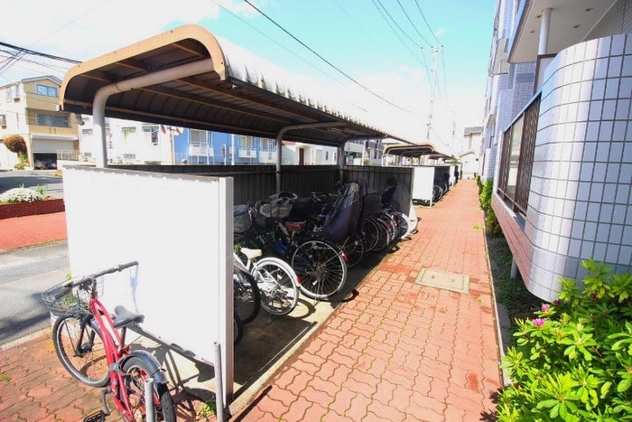 駐輪場 ゴールドクレスト