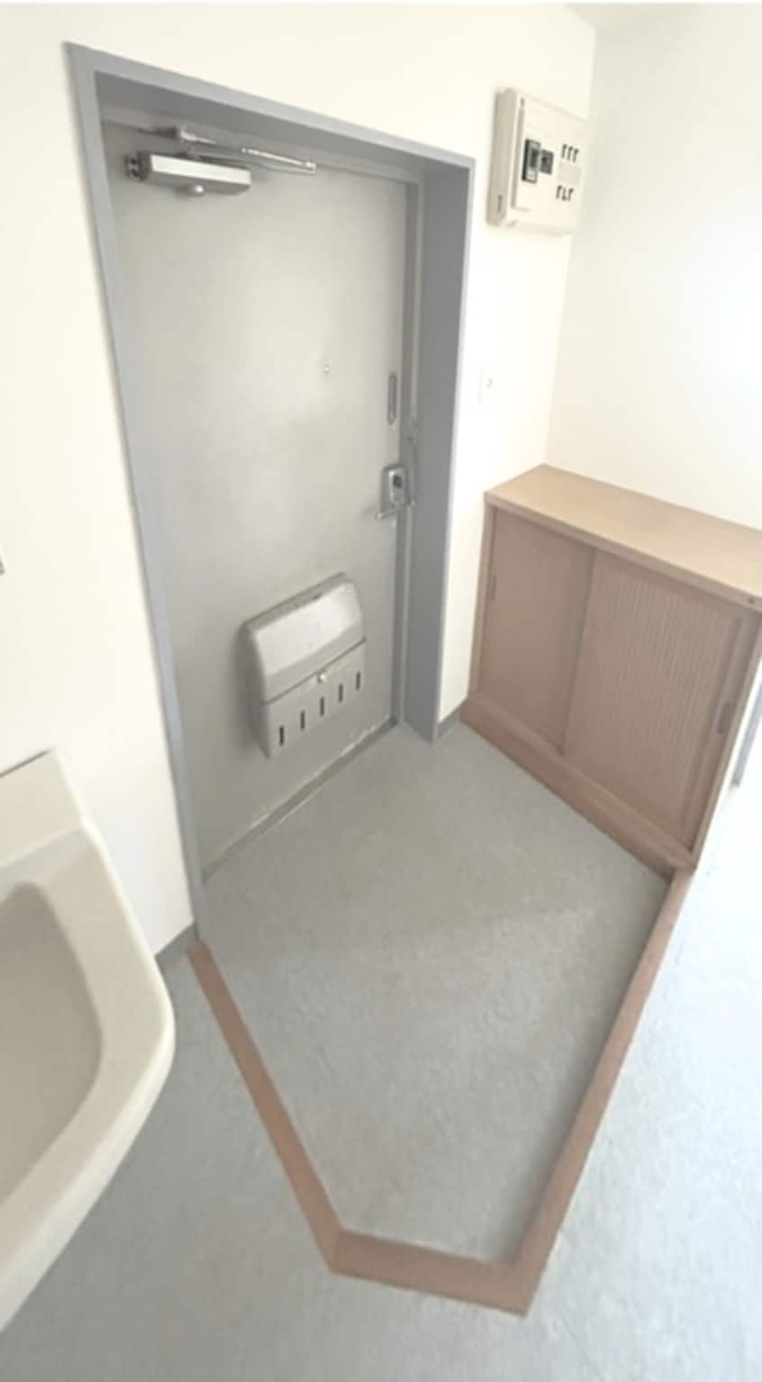 玄関 リ－ジェント仲池上