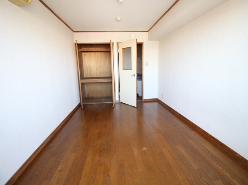 居室 エスケイマンション