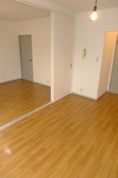 居室 ウィンディア小泉