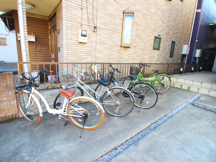 駐輪場 カサブランカ