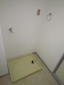 洗濯機置場 サンヴェ－ルポニ－