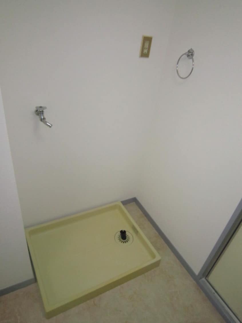 洗濯機置場 サンヴェ－ルポニ－