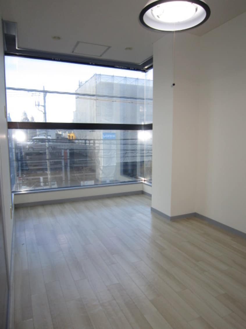 居室 サンヴェ－ルポニ－