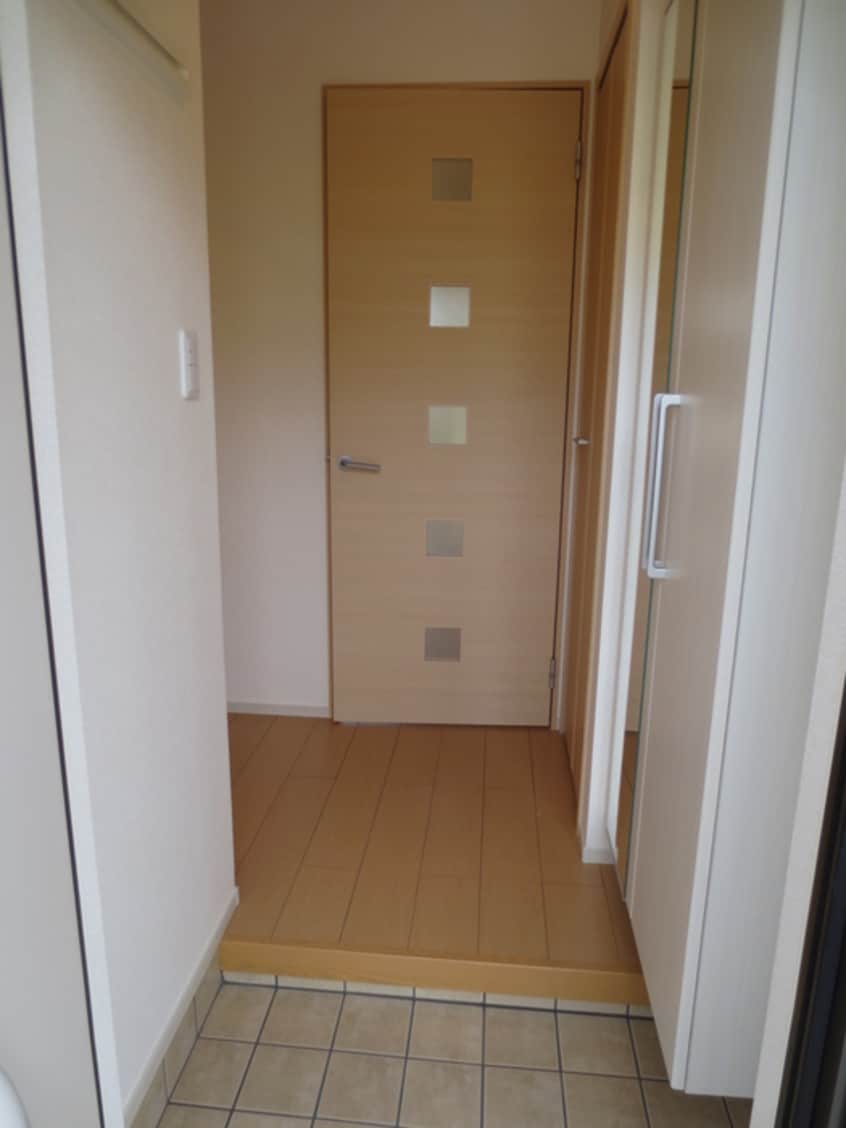 玄関 アザレアⅡ