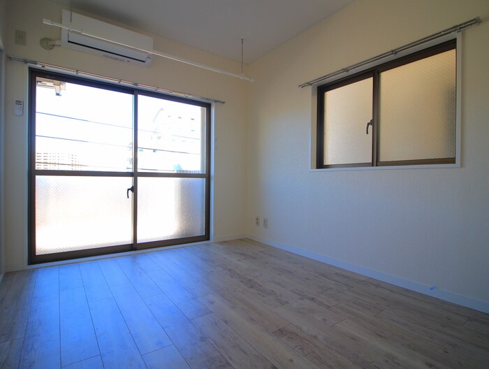 居室 Ｓａｌｏｔｔｏ　Ｗａｄａ