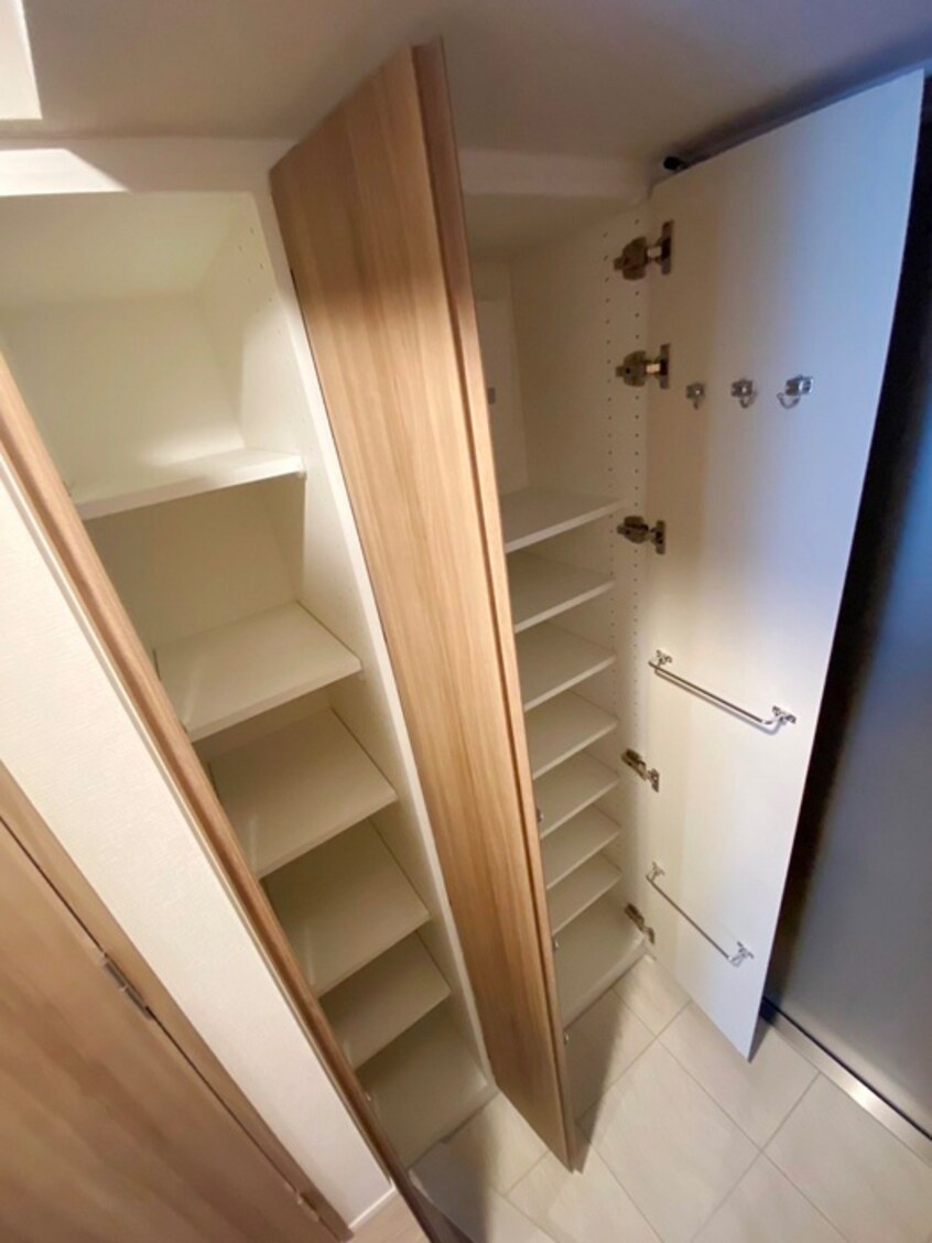 靴箱 Blu Rock 後楽園