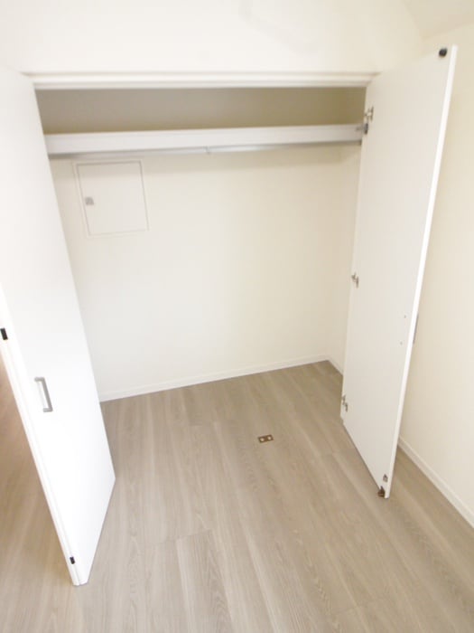 収納 ポローニアクレスト中野