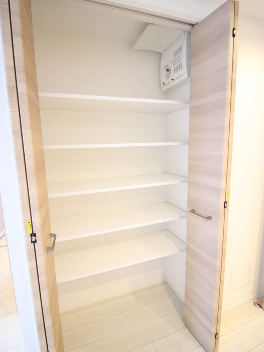 収納 プライマル板橋本町