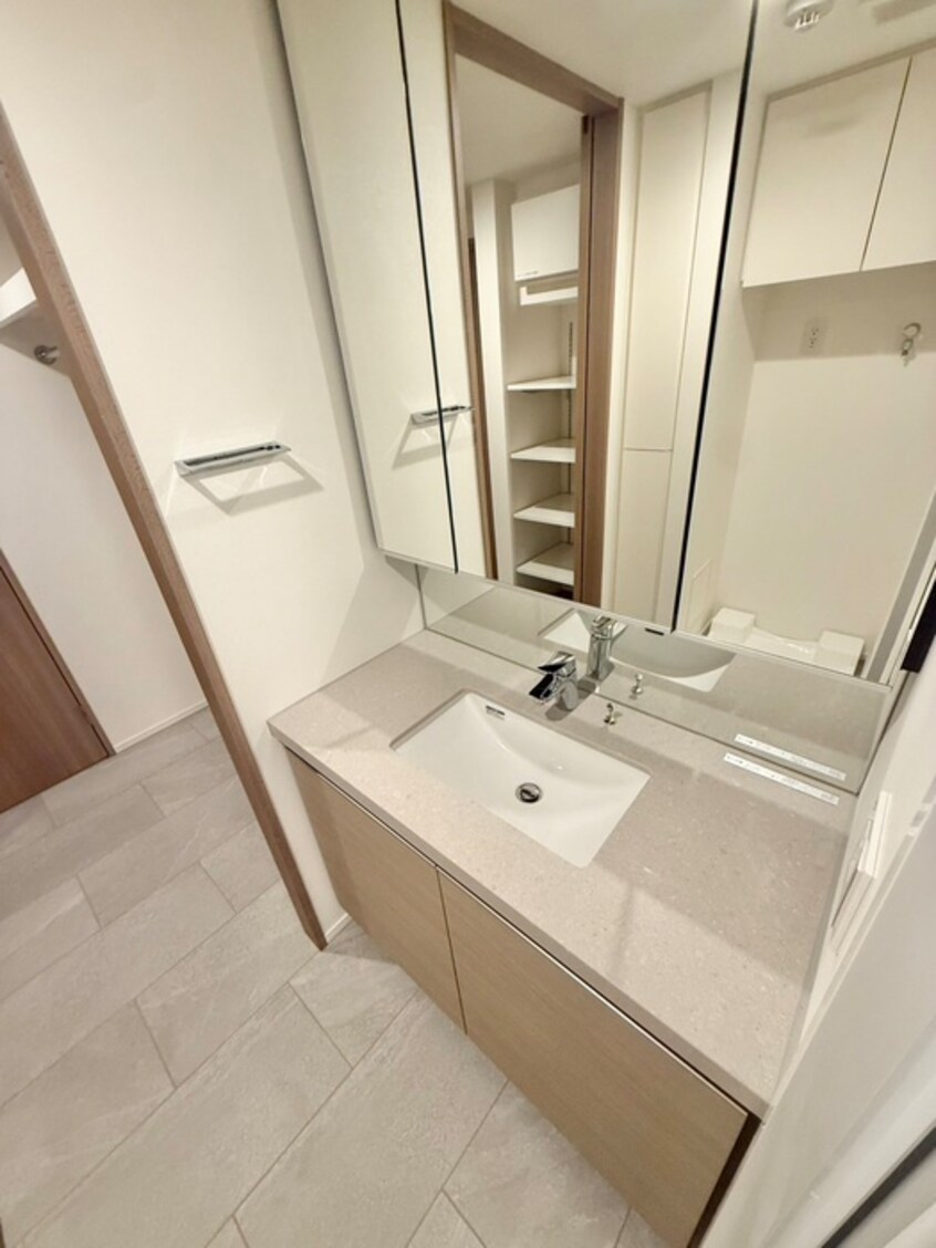 洗面 ｻﾞ･ﾊﾟｰｸﾊﾋﾞｵ神楽坂ﾚｼﾞﾃﾞﾝｽSouth