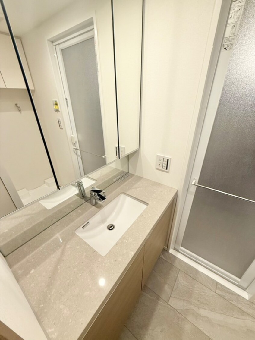 洗面 ｻﾞ･ﾊﾟｰｸﾊﾋﾞｵ神楽坂ﾚｼﾞﾃﾞﾝｽSouth