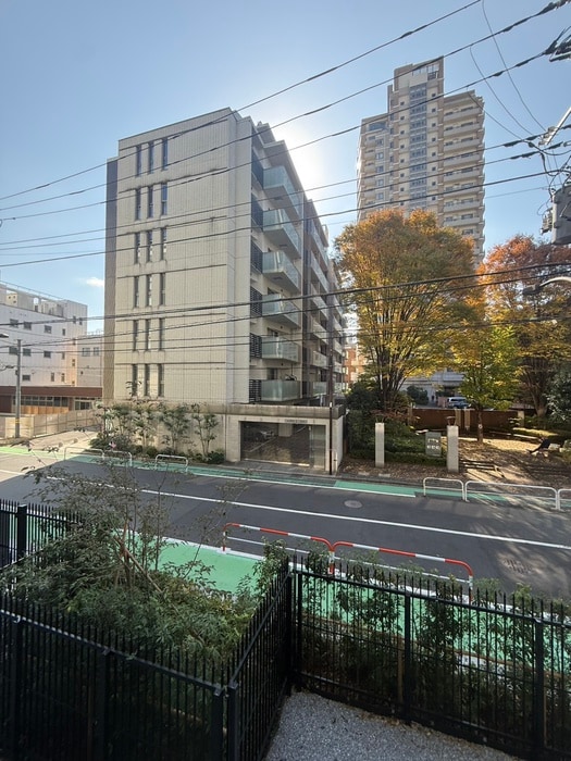 室内からの展望 ｻﾞ･ﾊﾟｰｸﾊﾋﾞｵ神楽坂ﾚｼﾞﾃﾞﾝｽSouth