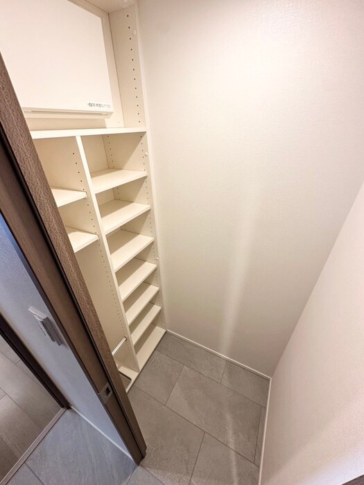 靴箱 ｻﾞ･ﾊﾟｰｸﾊﾋﾞｵ神楽坂ﾚｼﾞﾃﾞﾝｽSouth