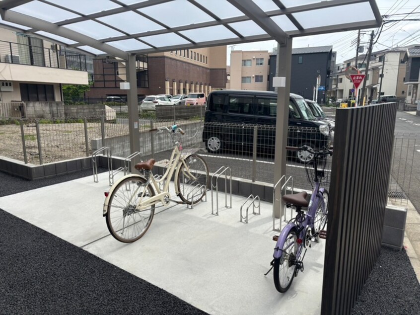 駐輪場 コンフォールえのき参番館