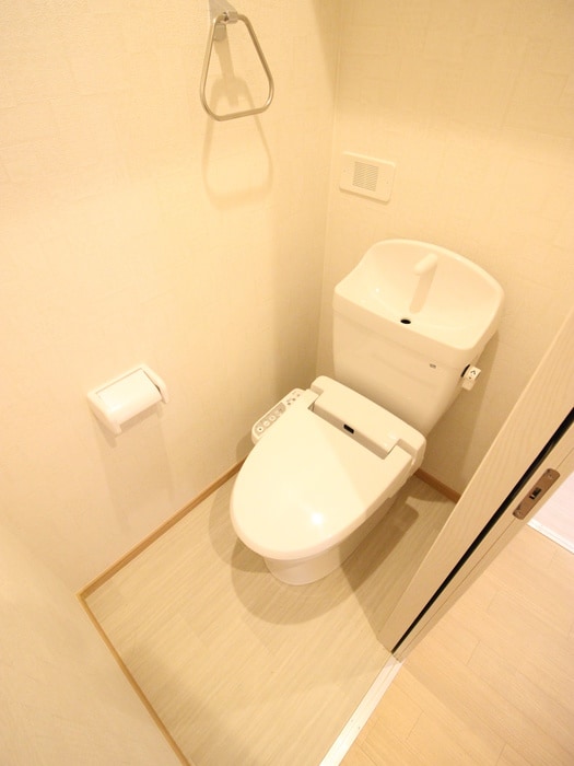 トイレ ラシーネ藤ノ木