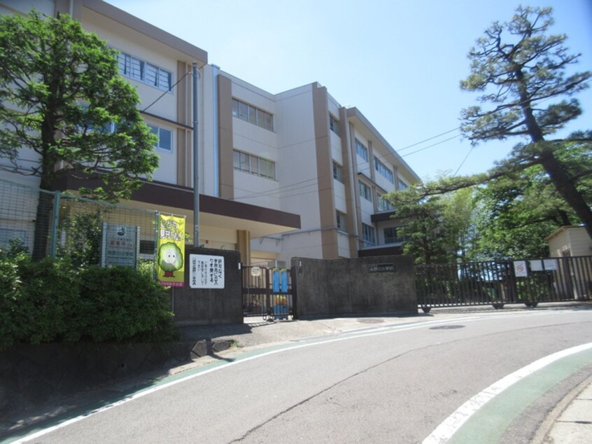 川崎市立南野川小学校(小学校)まで180m 野川住宅 １号棟（401）