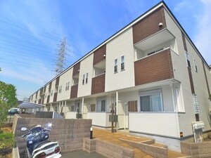 クロバ－ハイツA棟