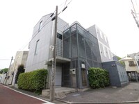 Ｈｉ－ＲＯＯＭＳ哲学堂