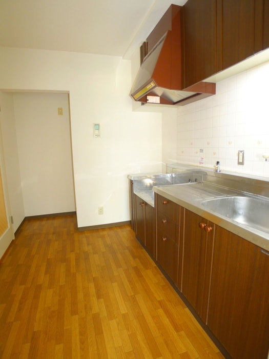 キッチン イーストパーク胡録台