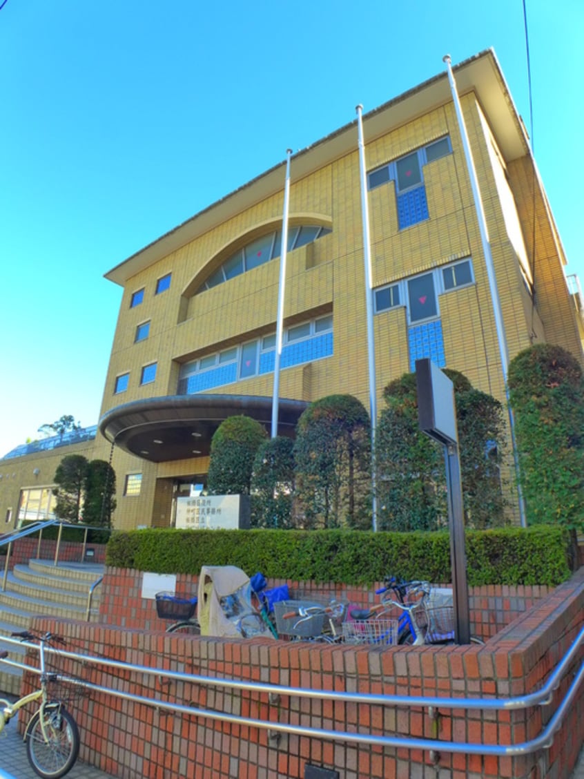 板橋区仲町区民事務所(役所)まで668m 大山マイコ－ポＡ棟(208)