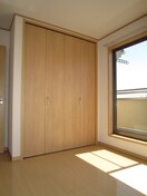 収納 北八朔町貸家