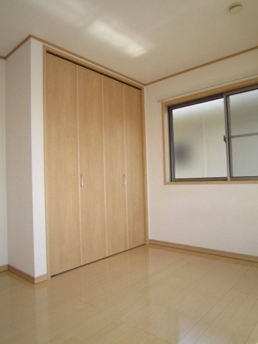 収納 北八朔町貸家